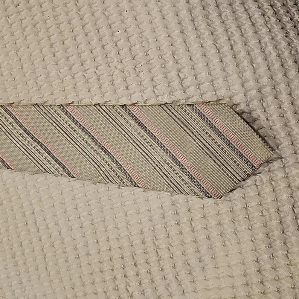 Chanel Tie